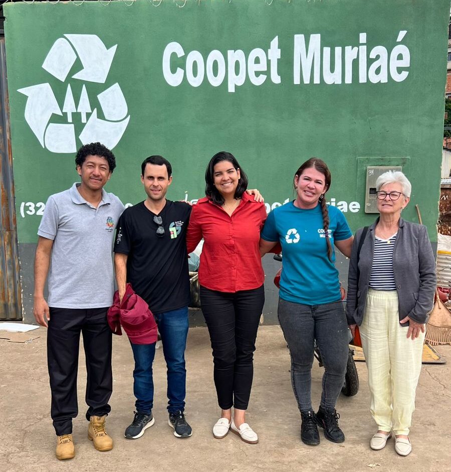 Cássia Ribeiro fortalece ações de sustentabilidade e inovação para a reciclagem em Muriaé